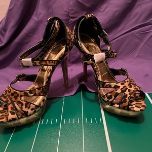 Strappy leopard print heels